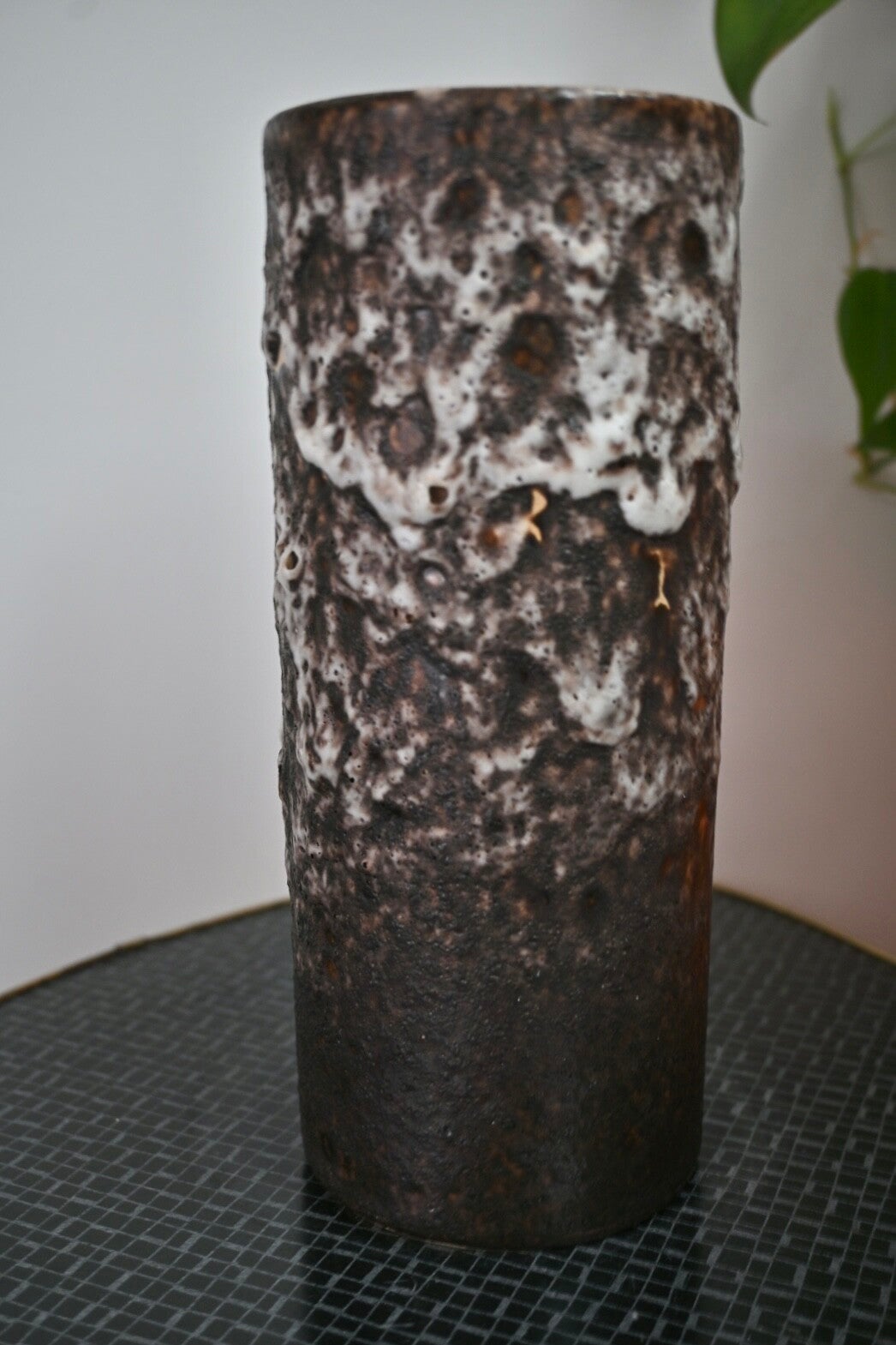 Mooie Fat Lava Cilindervormige Vaas Hoog 20cm