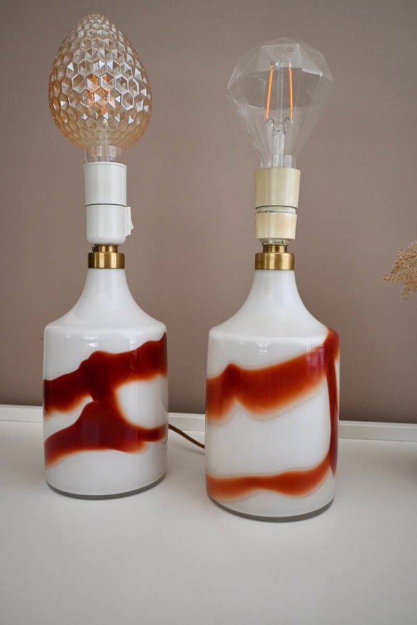 Twee Deense opaline tafellampen Holmegaard "Flame”