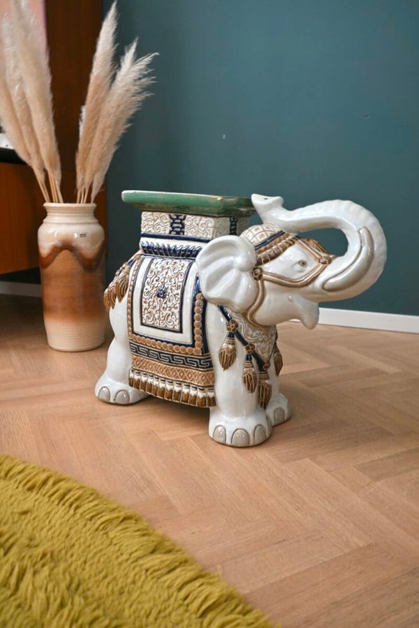 Prachtige vintage keramieken olifant