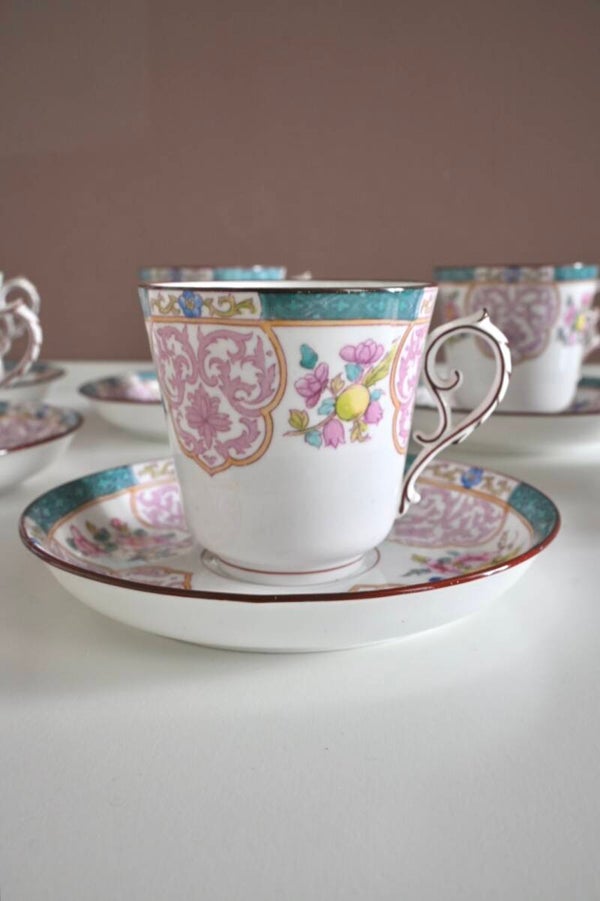 Mooi porseleinen koffie servies in de stijl van Minton