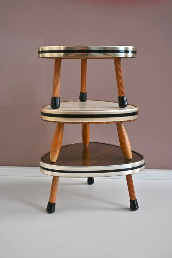 Drie vintage formica tafeltjes/plantentafeltjes