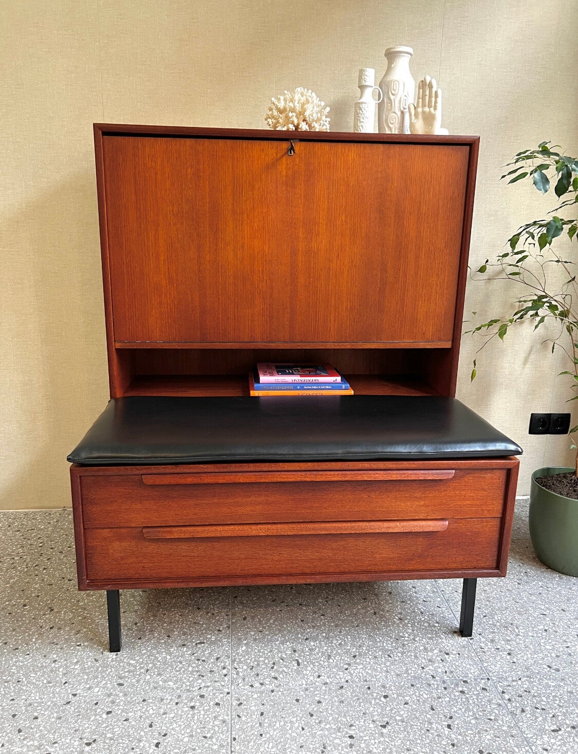 Vintage kast/wandmeubel jaren 70