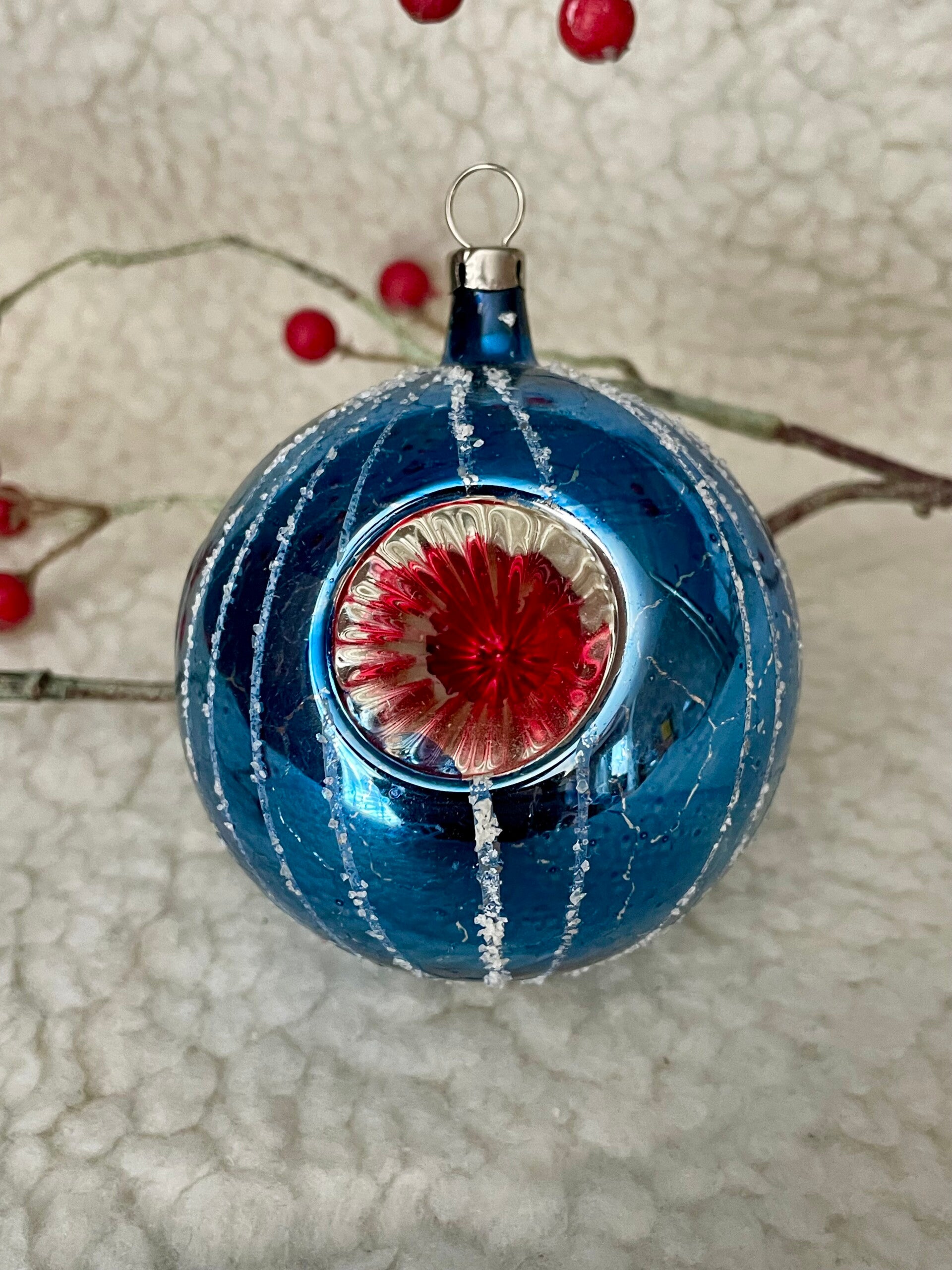 Oude Deukbal 3 Deuken Blauw 7cm