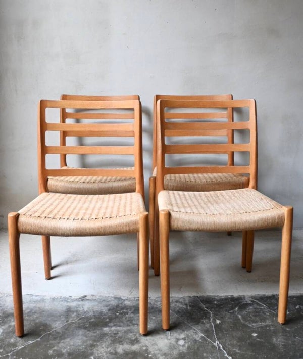 Deense Design Eetkamerstoelen  Niels Otto Møller Model 85