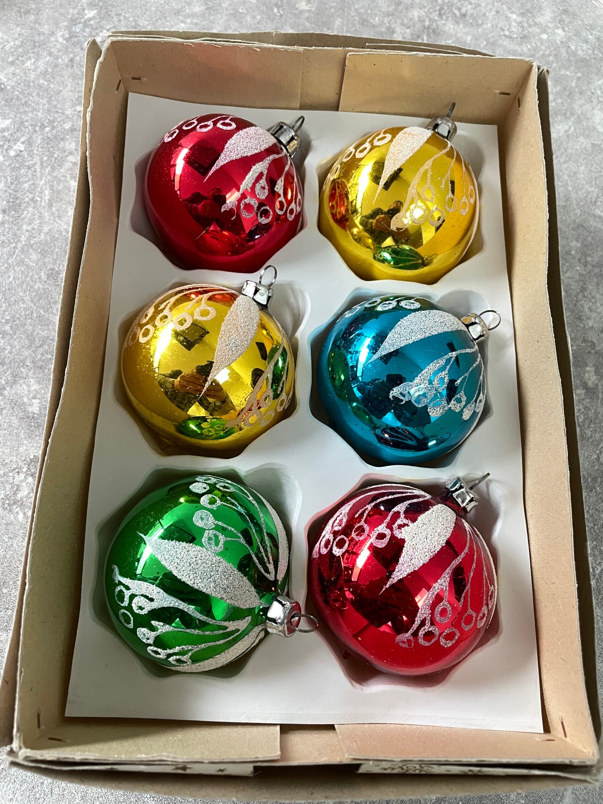 Set van 6 Oude Kerstballen Geel Blauw Groen Rood 6cm