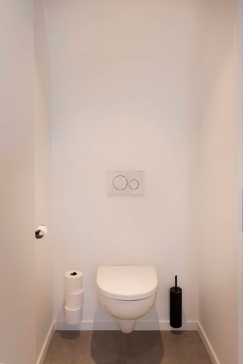 0033-standard.jpg