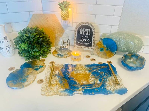 TEAL/GOLD SERVING TRAY WITH MATCHING COASTER SET