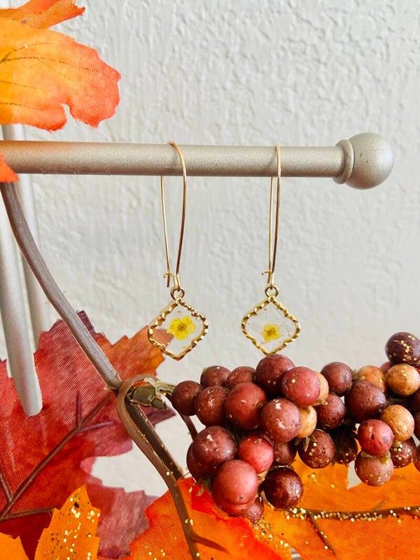 Pressed Flower Drop Earrings