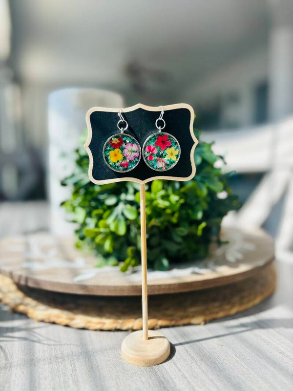 Handmade Resin Earrings and Necklace Set