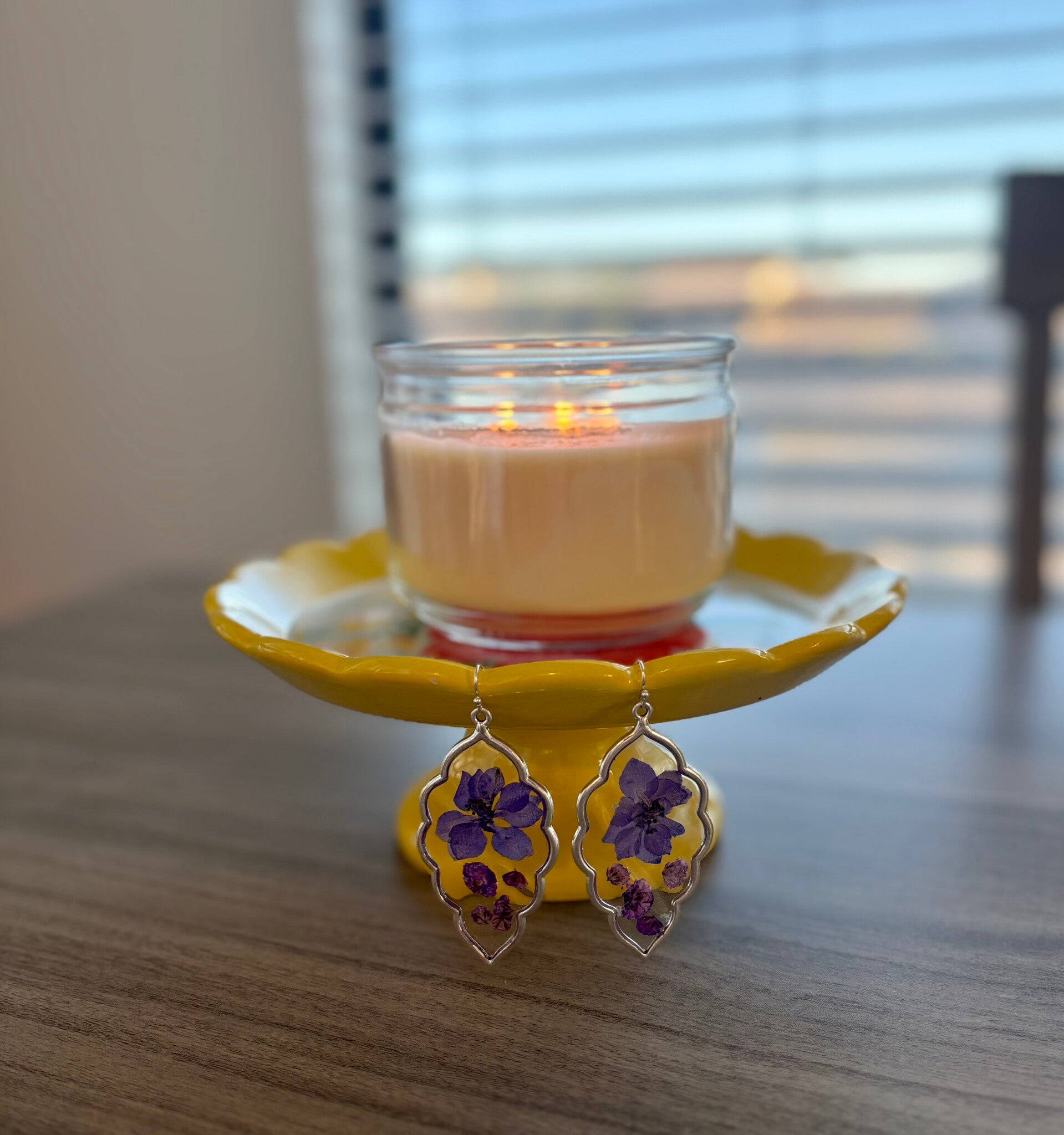 Resin Dried Flowers in Leaf Drop Earrings
