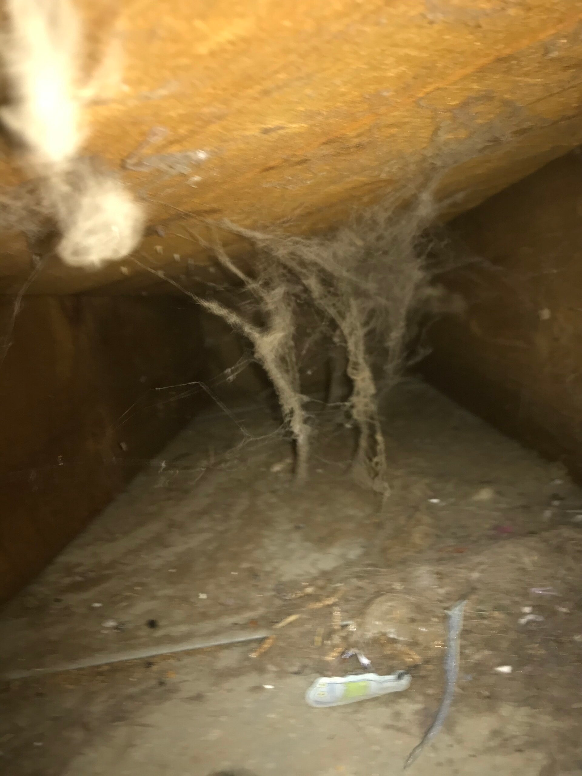 Duct Cleaning Limoge Before Photo