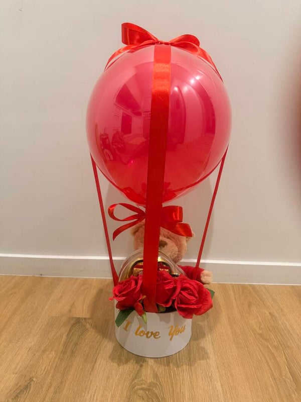 MC RED HOT AIR BALLOON