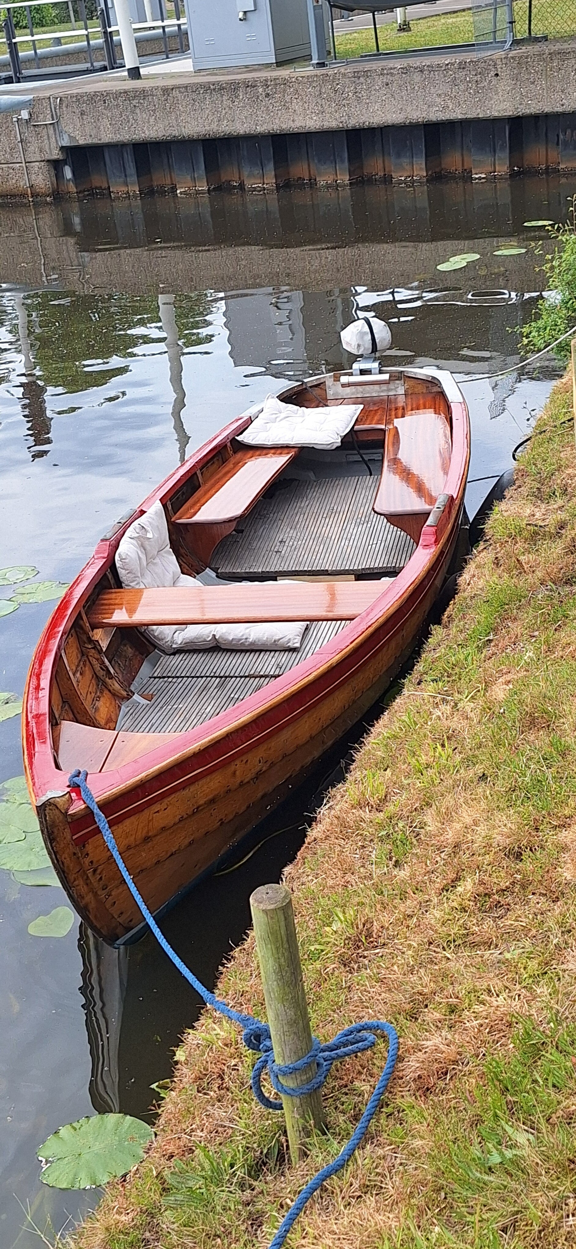 Het SluisSloepje te huur