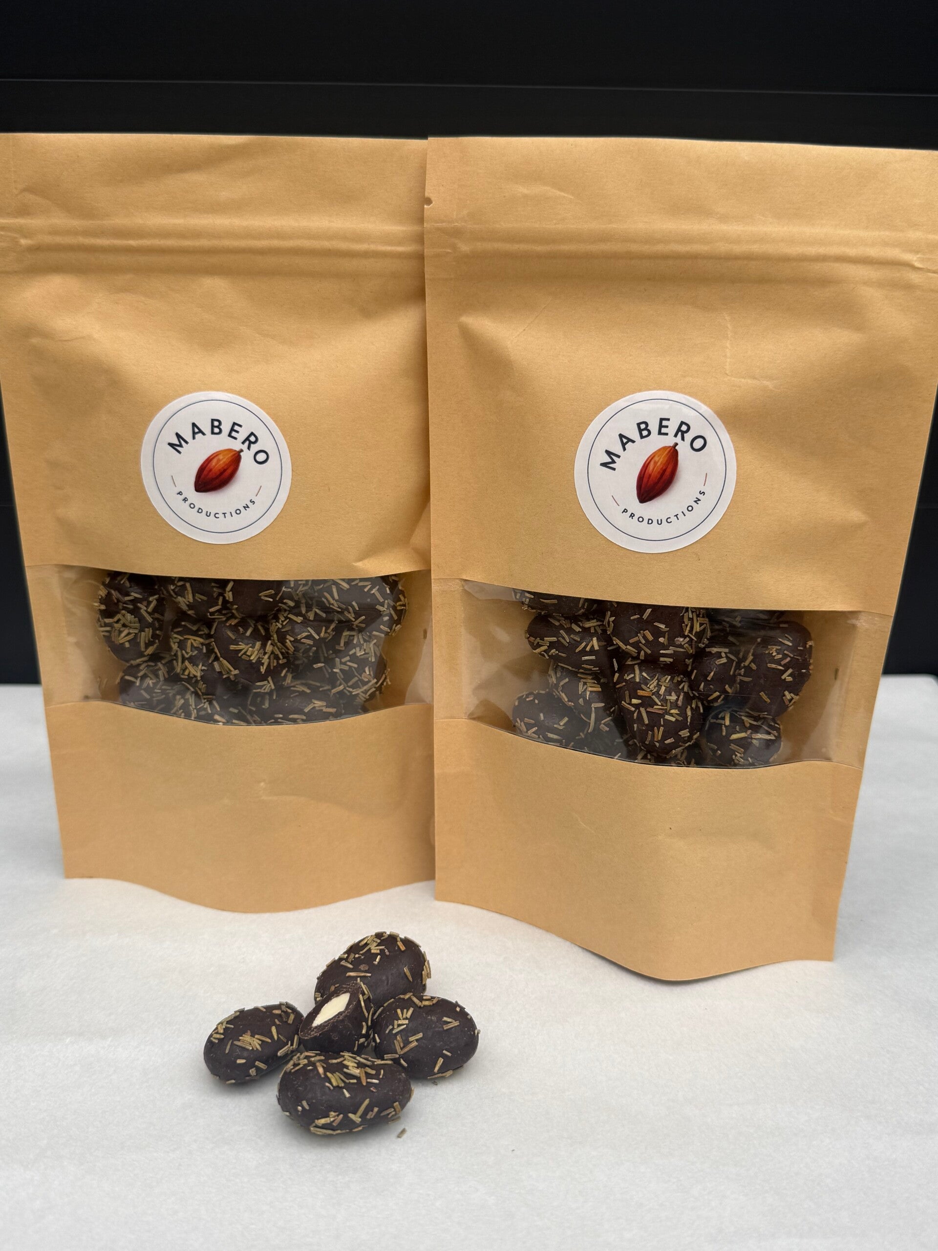 Rozemarijn amandelen pure chocolade dragees