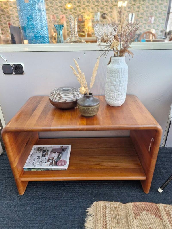 Vintage tafel /  audiomeubel Deens Dyrlund 70s
