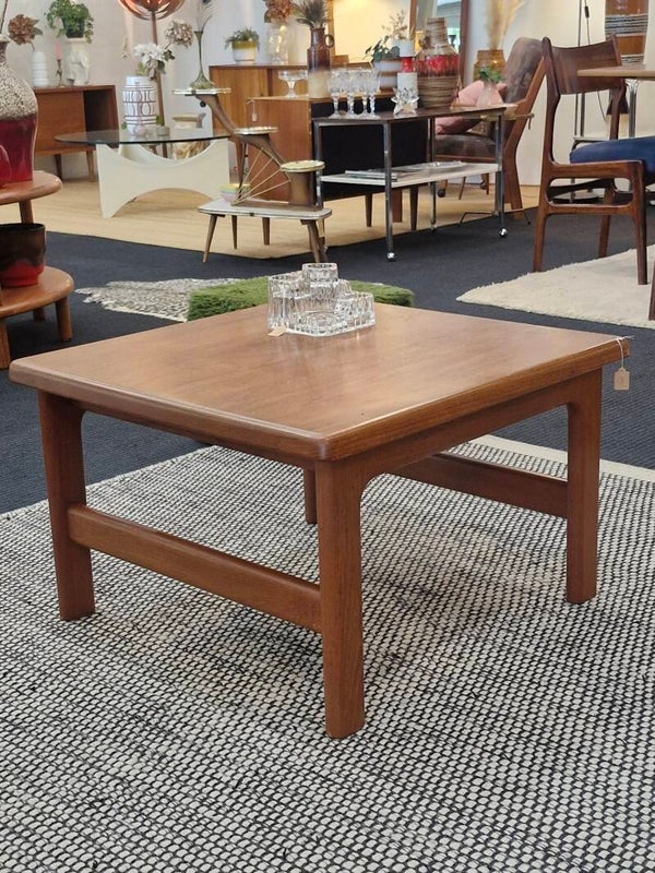 Vintage salontafel Deens teakhout 70s vierkant
