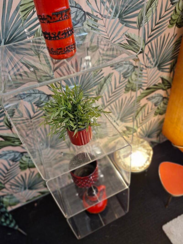 Vintage space age vakkenkast perspex plexiglas 70s