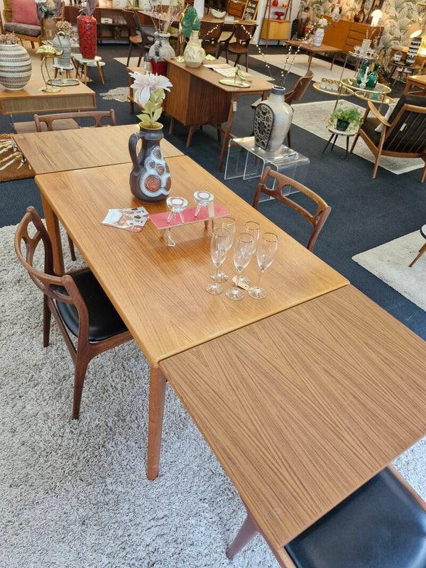 Deens design uitschuifbare eettafel – Am Møbler – jaren 60/70