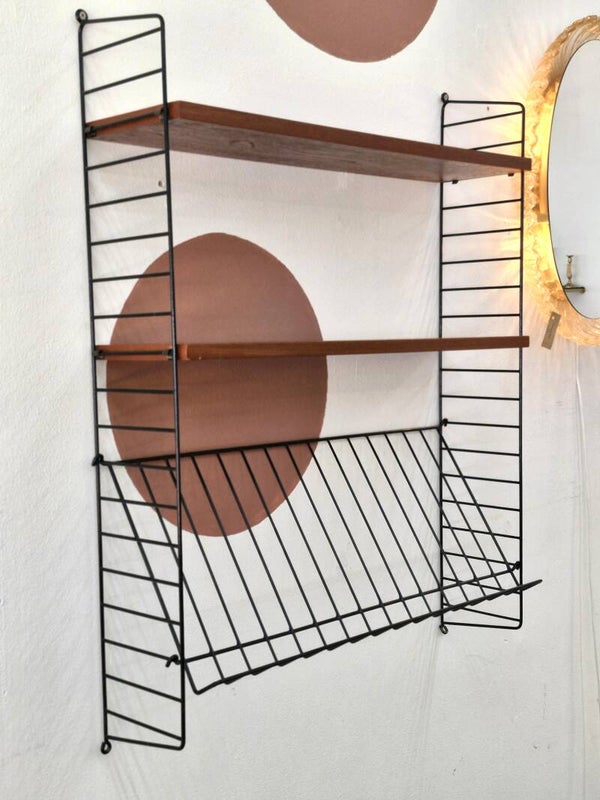 Nisse Strinning string wandrek met tijdschriftenhouder – teak – jaren 60