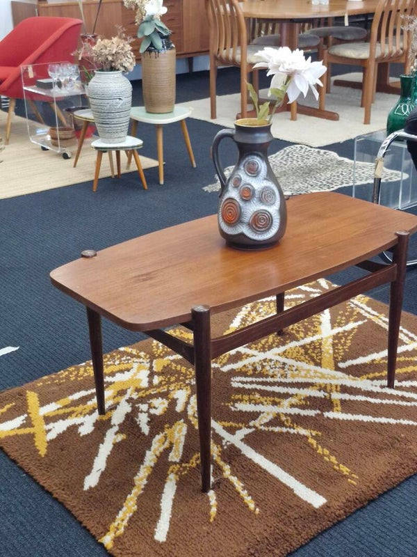 Vintage salontafel jaren 70 omkeerbaar blad