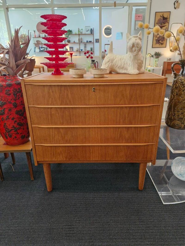 Vintage ladekast Deens met sleutel 70s
