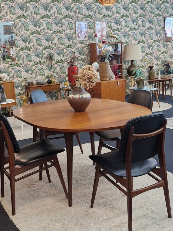 Vintage eethoek ronde tafel + 4 stoelen skai zwart