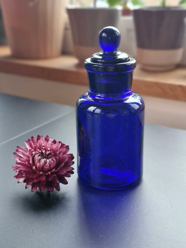 Apotheek fles blauw.