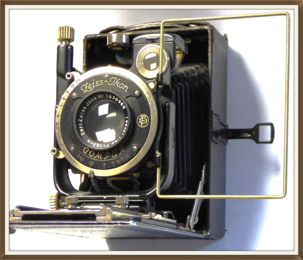 ZEISS IKON DONATA  227/3 CHAMBRE 6X9 A DOUBLE TIRAGE OBJECTIF TESSAR 4.5/10.5 CM