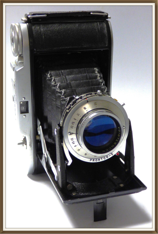 VOIGTLÄNDER BESSA 1 - ANNEE 1950 -6x9 ou 4,5x6 SUR FILM 120 ou 620