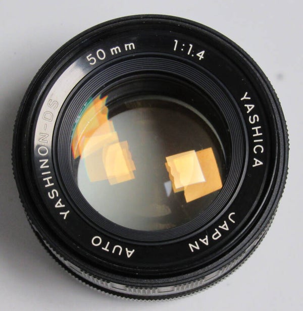YASHICA AUTO YASHINON-DS 1.4/50mm MONTURE 42 à VIS