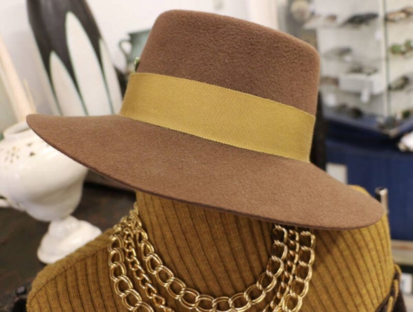 CHAPEAU FEUTRE BROSSÉ 3LA CERISE SUR LE CHAPEAU - PARIS