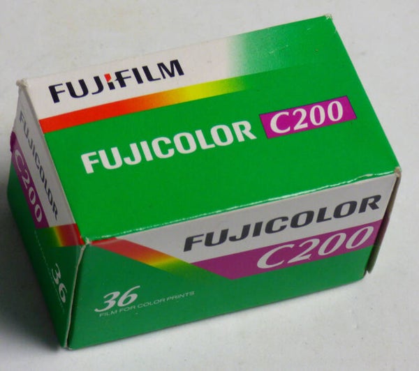 FILM FUJICOLOR 135 C200 - 36 POSES PERIME 2015.01