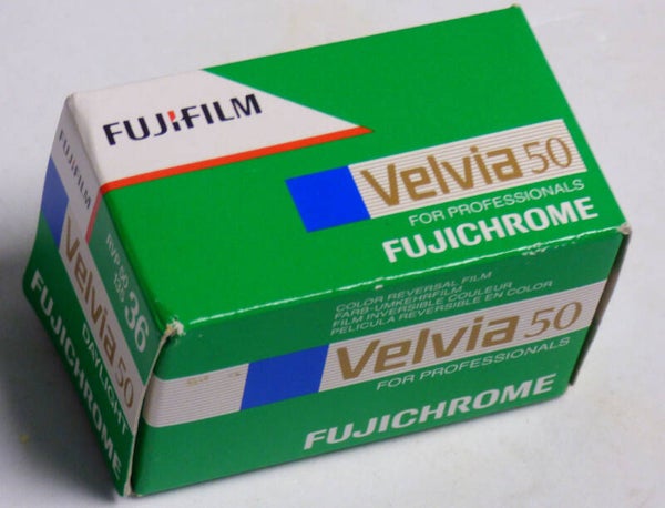 FILM FUJICHROME 135 PROFESSIONALS VELVIA 50 - 36 POSES 2013/11