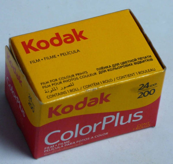 FILM KODAK COLOR PLUS 35 -24 POSES 200 ASA PERIME 01.2016