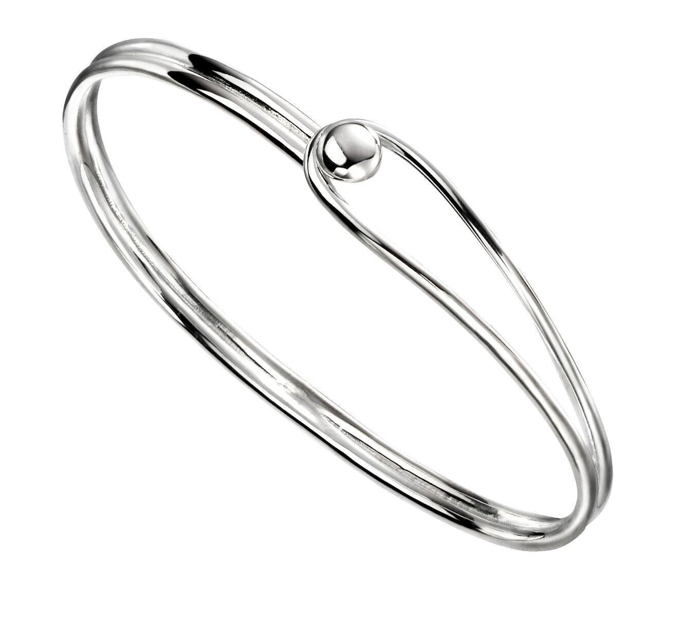 Beginnings Silver Bangle B5079 Oval Bangle with Feature Ball Clasp