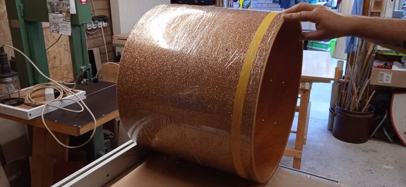 Die Schnittstelle am Kessel wurde durch Klebeband markiert und gewährleistet so einen sehr sauberen Schnitt...