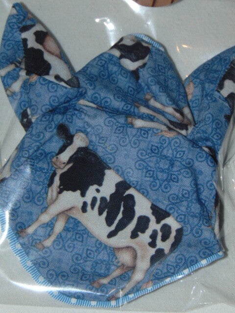 Bonnet Hobby Horse Vache