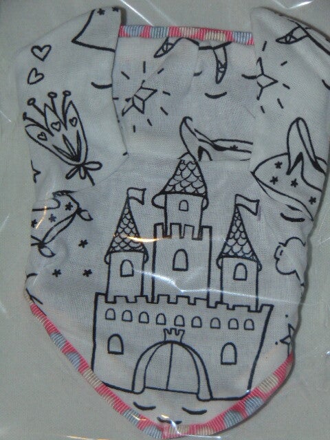 Bonnet Hobby Horse Château féérique a Colorier !