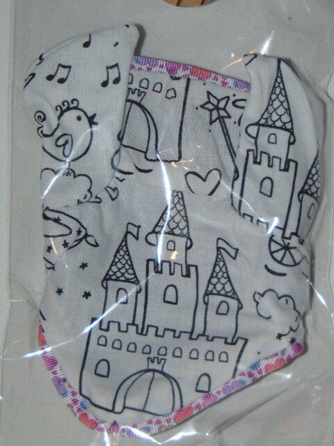 Bonnet Hobby Horse Château féérique a Colorier ! ( liseré petit cœur)