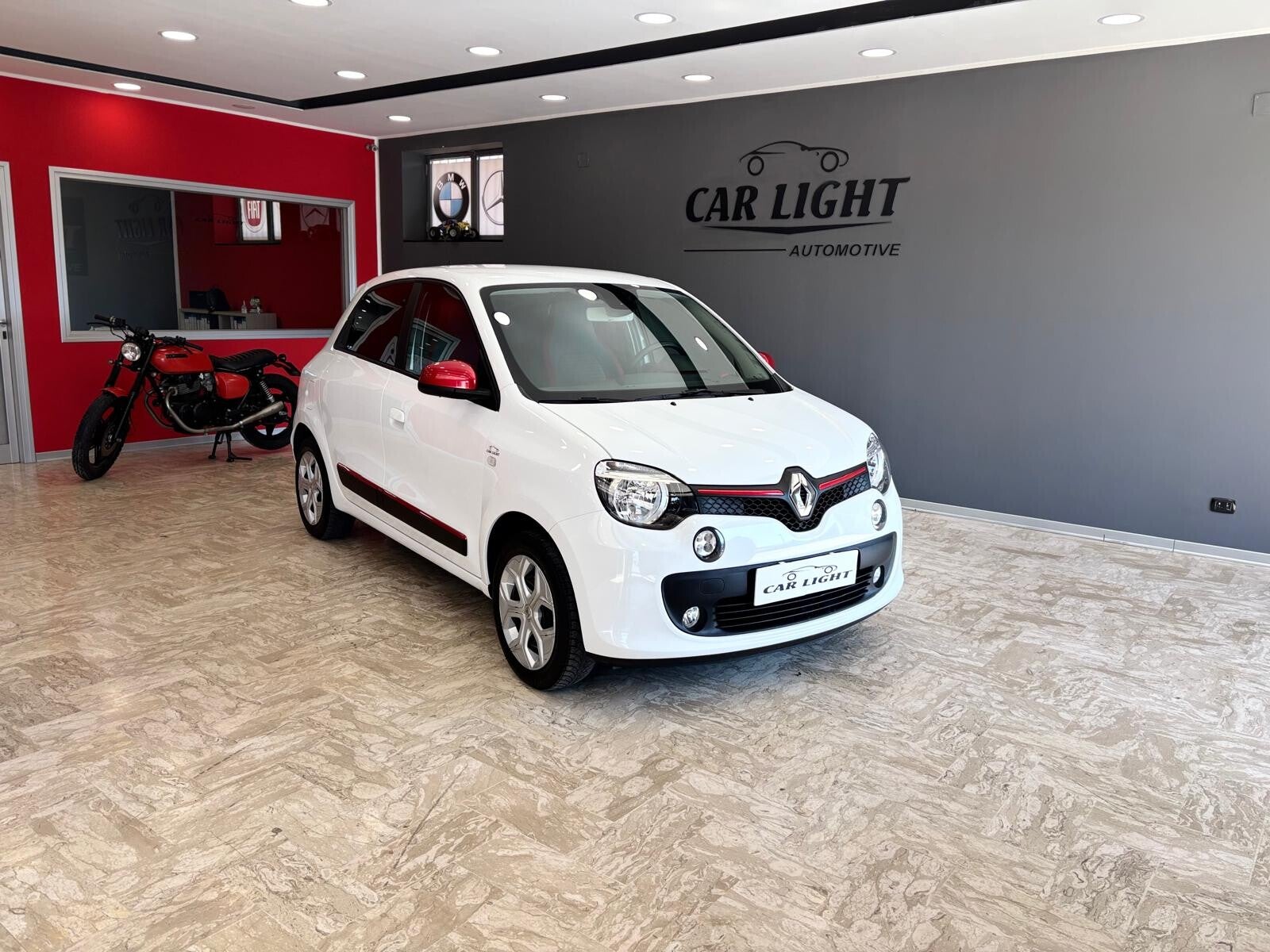 Renault Twingo 1.0 sce intens chic
