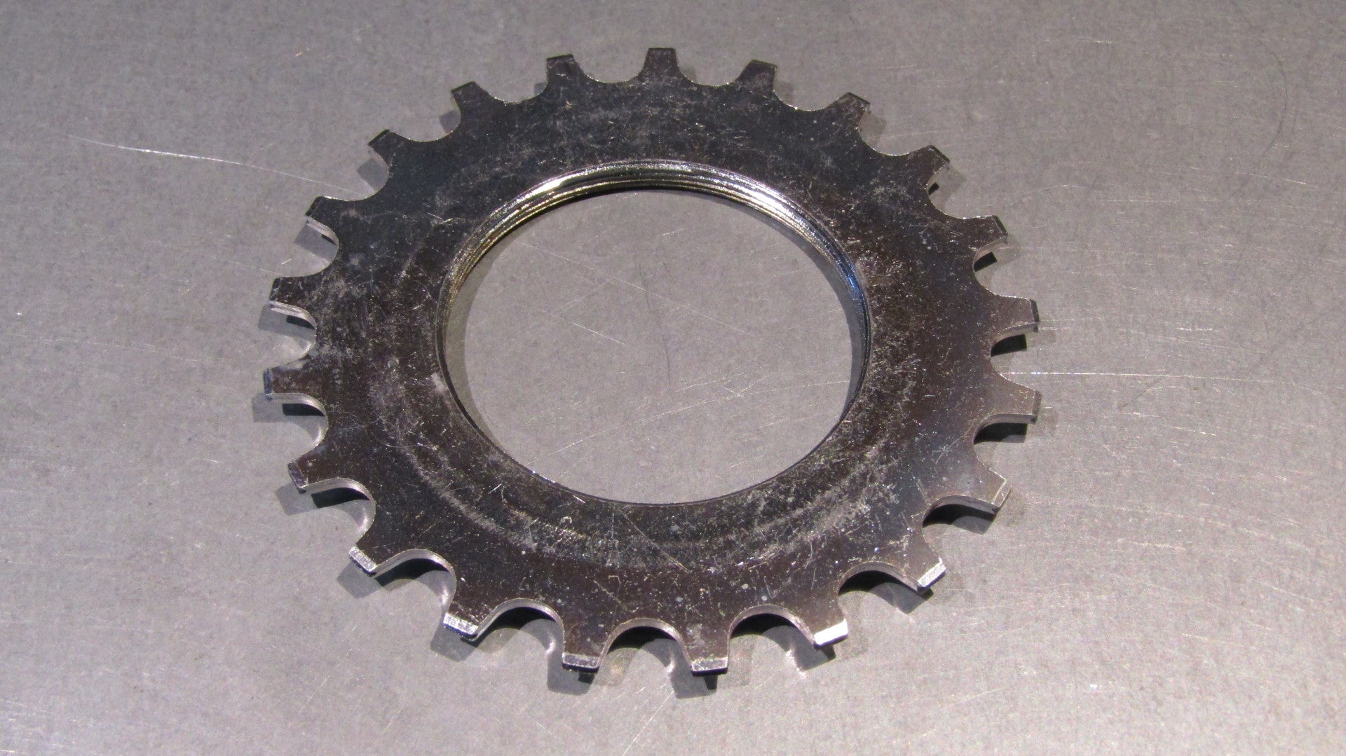 MAILLARD COMPACT  vintage 90's Middle Position 21t Threaded Freewheel Cog NOS! BXC00A06