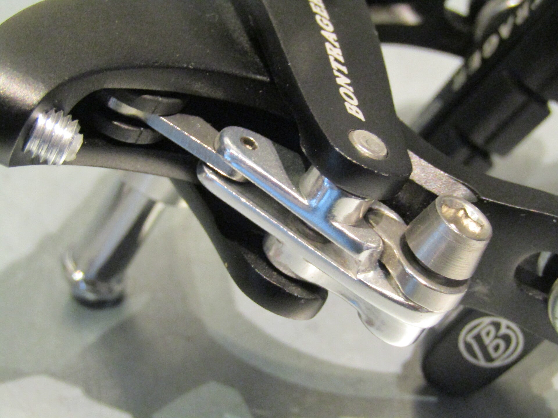 SHIMANO ultegra & BONTRAGER つきあう speedlimit