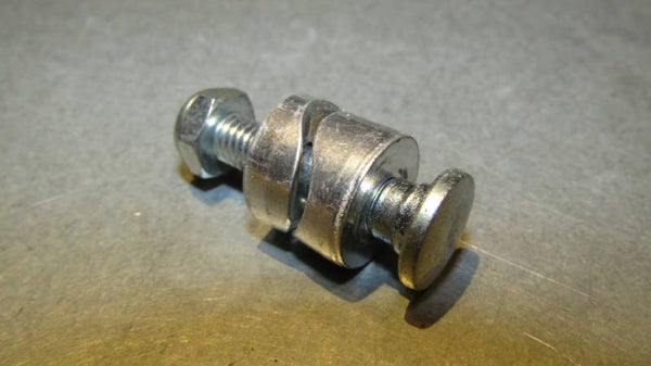 MAFAC COMPETITION Vintage 70's/80's Rear CENTER Bolt For slotted Rear Brace NOS! BXC00F9*