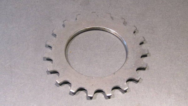 MAILLARD COMPACT 19t Middle Position Threaded Cog NOS! BXC00A04