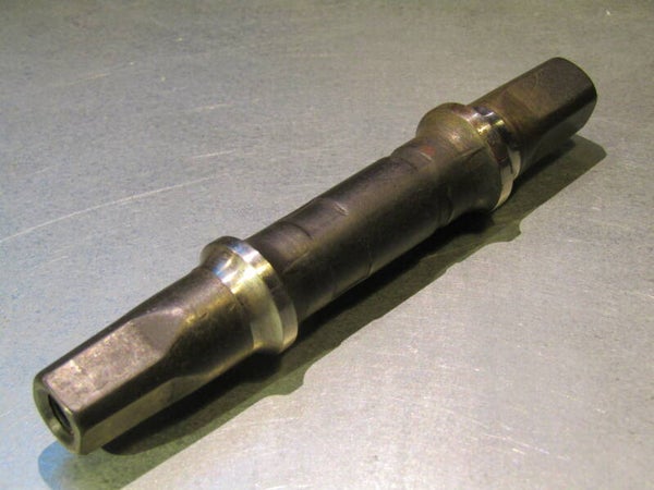 REGINA ( OFMEGA ) 1992 Bottom bracket spindle 122mm NOS! BB23D 7070 - 5/19/21 RK02