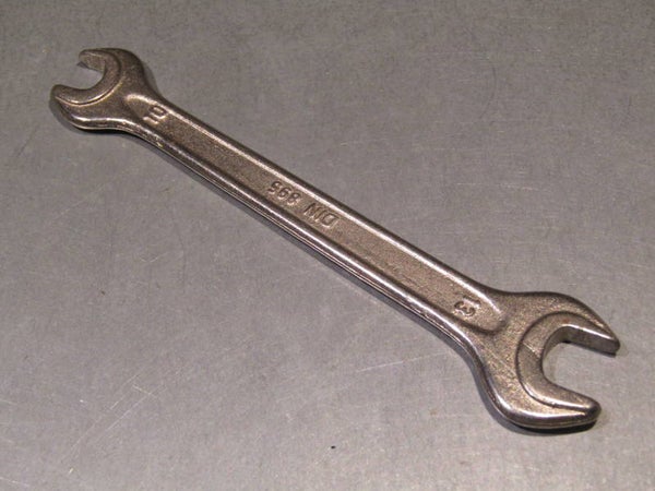 ..VAR TYPE 10/13mm Open end wrench FORGED STEEL NOS! BXC00D20 5559