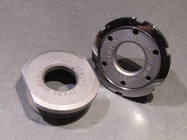 GIPIEMME SPECIAL ENGLISH Thread 1,370 X 24L Bottom Bracket Cup set NOS! BXC00F26