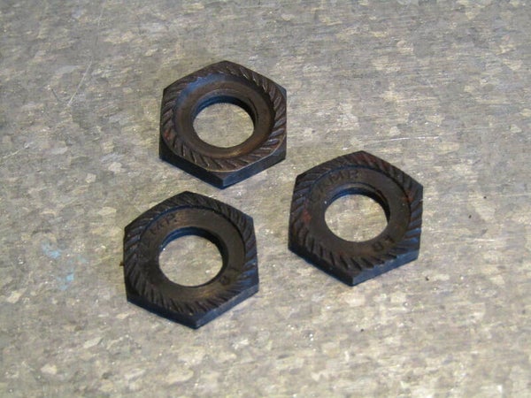CAMPAGNOLO NUOVO RECORD VINTAGE Front hub ROAD Axle LOCK-NUTS 3X NOS! TL01 01-B01-C03-02 7/9/21