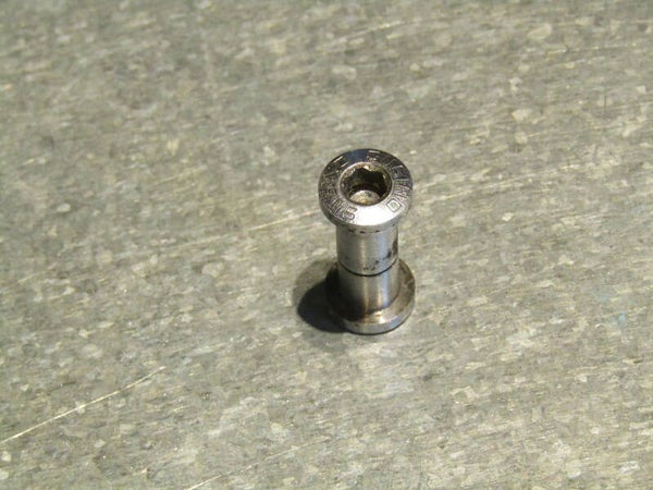 SUGINO 26mm STEEL Seat binder bolt 2nd hand, TL06 04-B01-C05-01 7/19/21