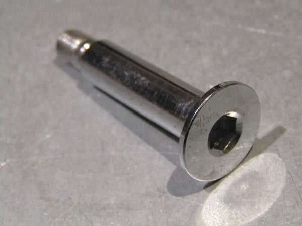 CAMPAGNOLO TRIOMPHE Rear Derailleur Lower pivot bolt NOS! BXC00E12